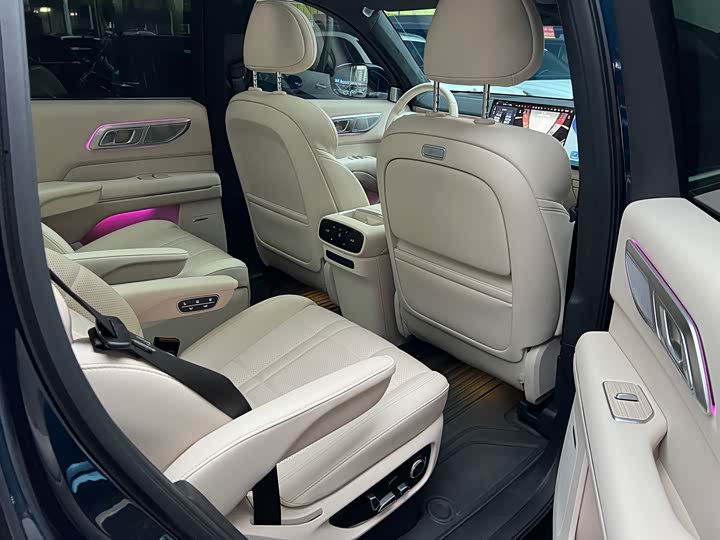 Changan Deepal S09 2025 2025款 四驱Ultra+ 高定版