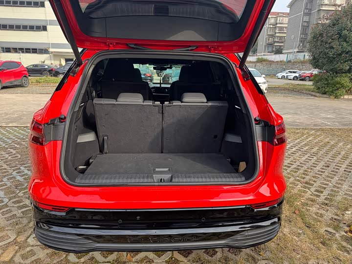 Audi Q5 e-tron 2022 2022款 50 e-tron quattro edition one 艺创典藏版