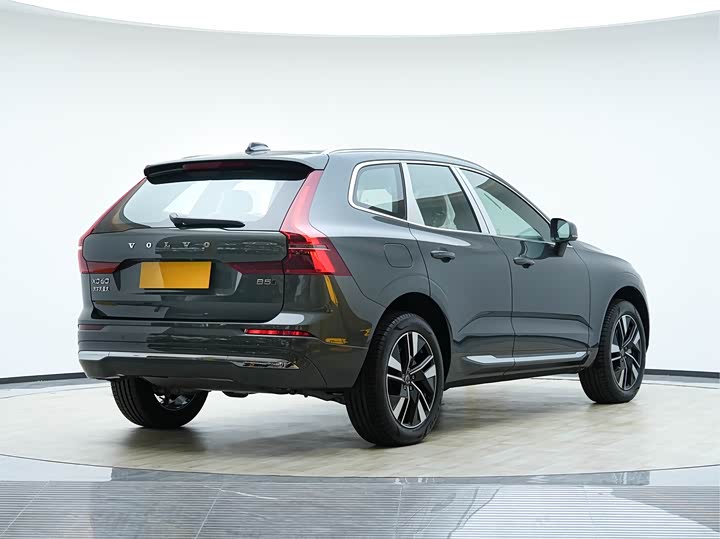 Volvo XC60 2026 2026款 B5 四驱智远豪华版