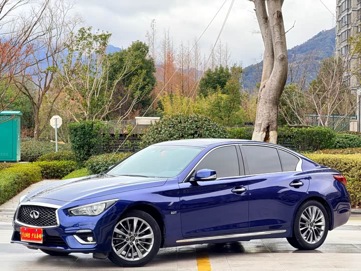 Infiniti Q50L 2021 2021款 2.0T 逸享版