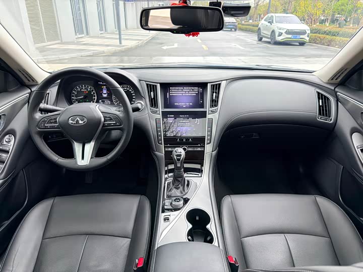 Infiniti Q50L 2021 2021款 2.0T 逸享版