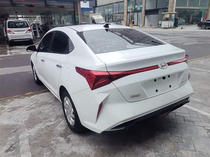 Hyundai Verna 2020 2020款 1.4L CVT GLS炫酷版