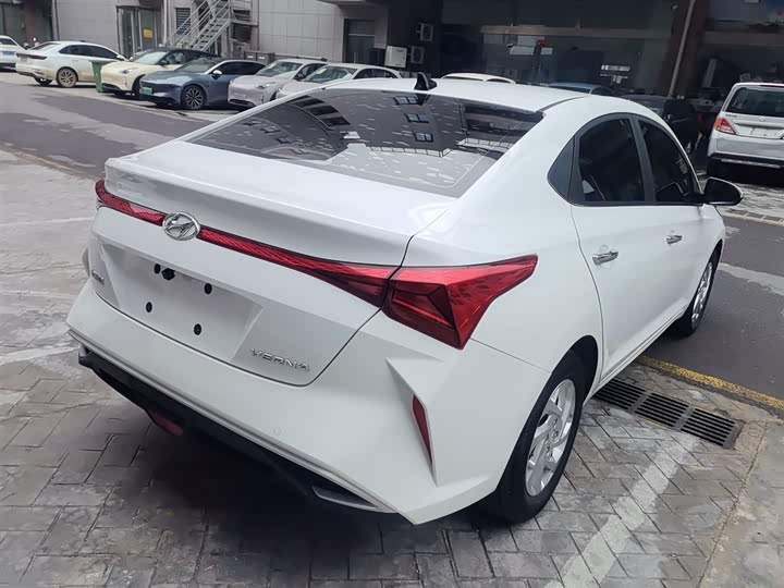 Hyundai Verna 2020 2020款 1.4L CVT GLS炫酷版