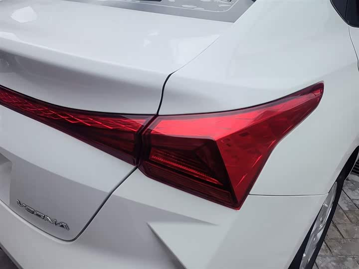 Hyundai Verna 2020 2020款 1.4L CVT GLS炫酷版