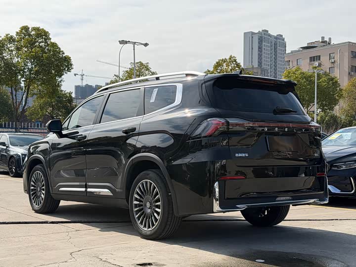 Geely Okavango L 2025 2025款 2.0T DCT尊享款