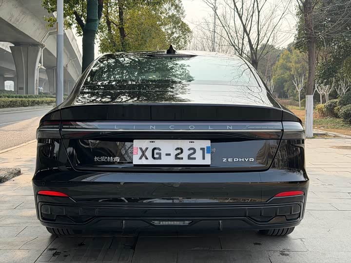 2025 Lincoln Z (Zephyr)