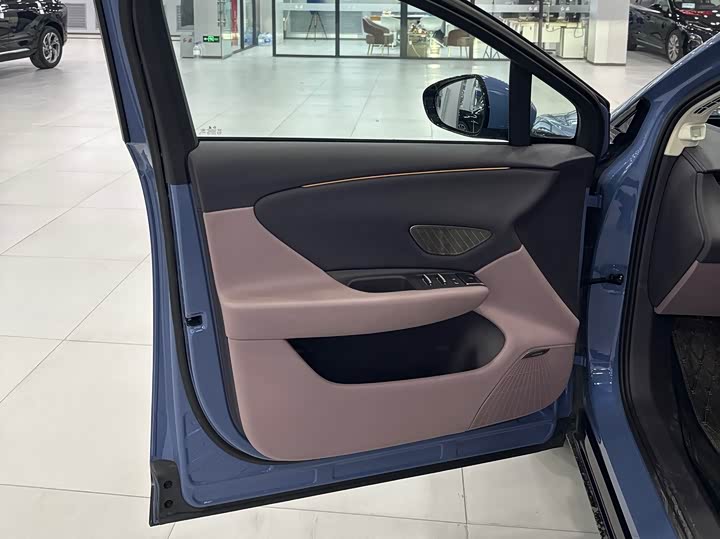 Hongqi EHS5 (Tiangong 06) 2025 2025款 660 四驱版