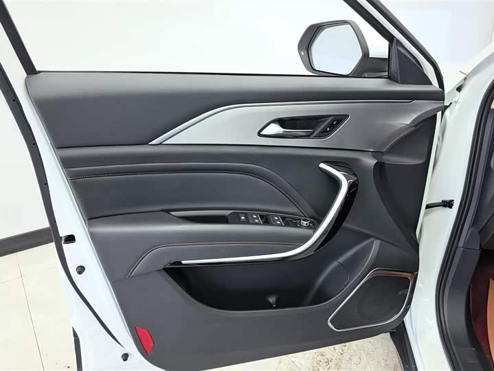 Bestune T77 2023 2023款 1.5T 自动豪华型