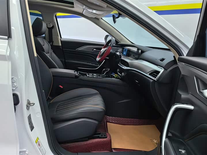 Bestune T77 2023 2023款 1.5T 自动豪华型