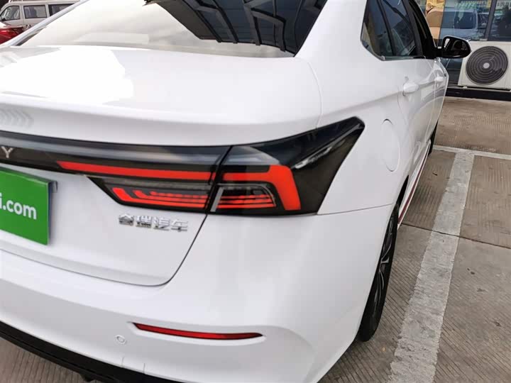 Chery Omoda S5 (Arrizo 5 Plus) 2023 2023款 1.5T CVT享PLUS