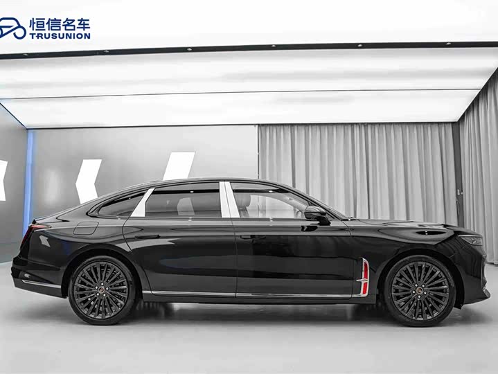2025 Hongqi H9