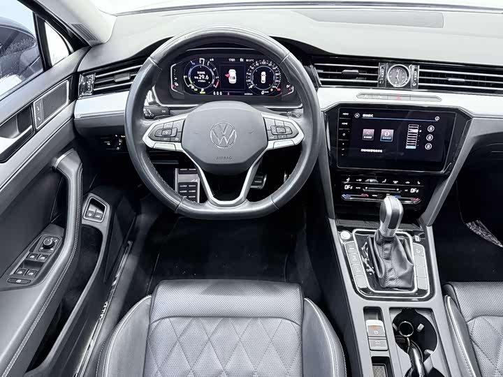 Volkswagen Magotan GTE Hybrid 2022 2022款 GTE 尊贵型