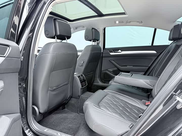 Volkswagen Magotan GTE Hybrid 2022 2022款 GTE 尊贵型