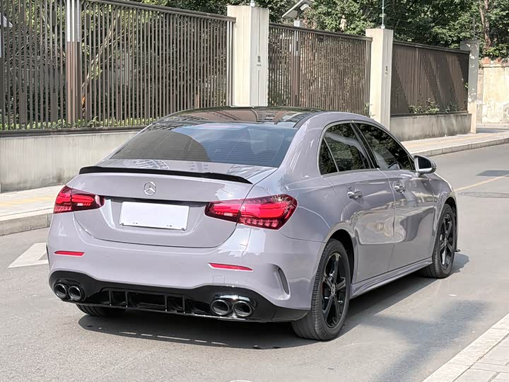 Mercedes-Benz A-Class 2025 2025款 A 200 L 时尚型