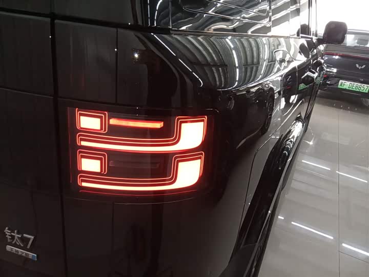 BYD FangChengBao Titanium 7 (Tai 7) 2025 2025款 200KM两驱Max版