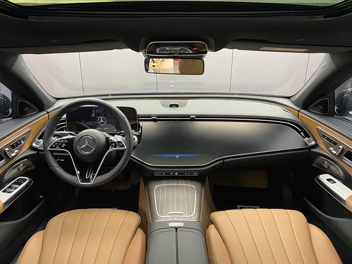 Mercedes-Benz E-Class 2025 2025款 E 300 L 豪华型