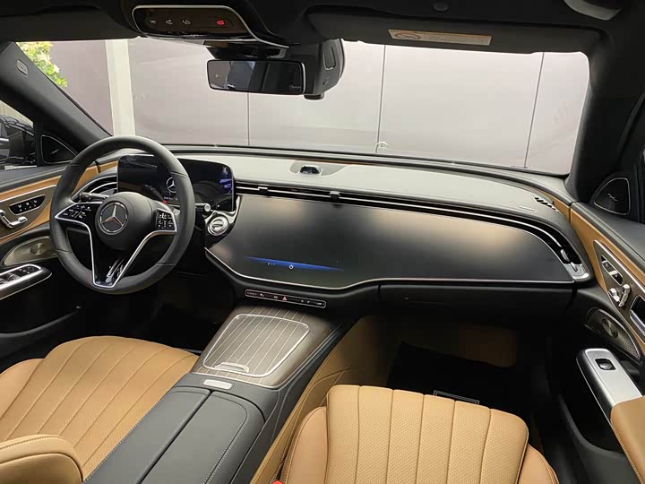 Mercedes-Benz E-Class 2025 2025款 E 300 L 豪华型