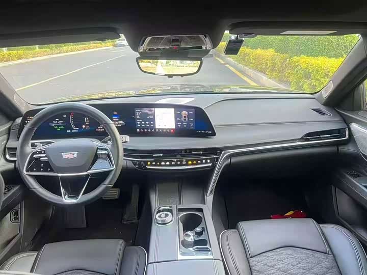 Cadillac CT6 2023 2023款 28T 尊贵型