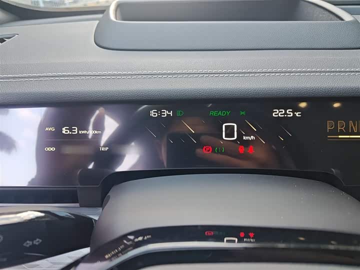 Hozon S 2022 2022款 纯电 715km 后驱中版