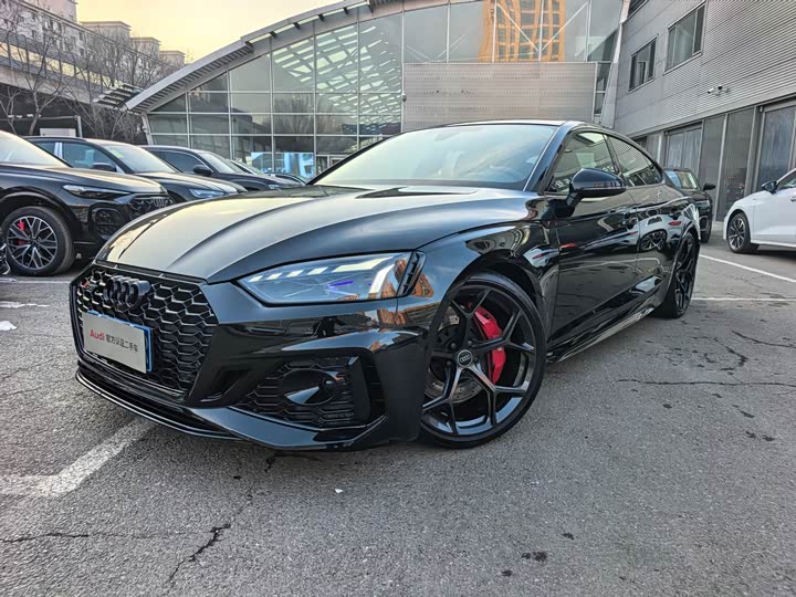 Audi RS 5 2024 2024款 RS 5 2.9T Sportback 燃擎版