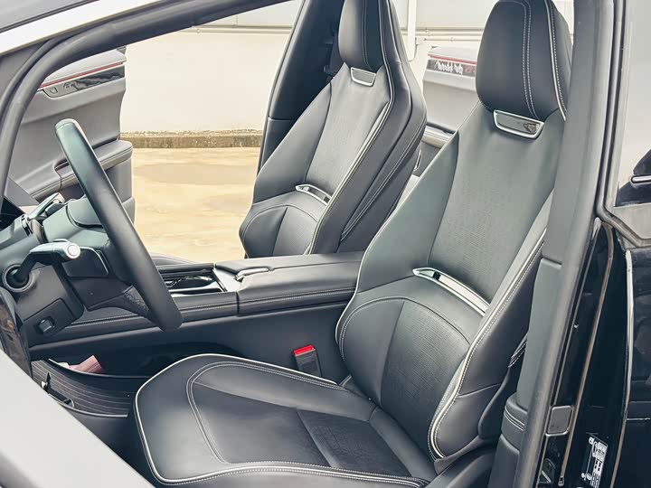 HiPhi X 2022 2022款 智远版6座 长续航版