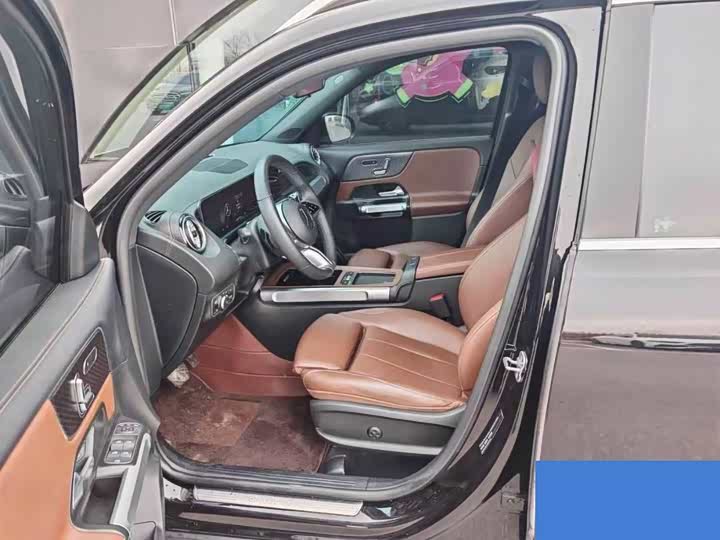 Mercedes-Benz GLB-Class 2025 2025款 GLB 220 时尚型