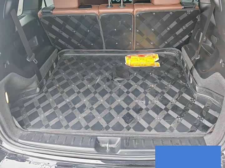 Mercedes-Benz GLB-Class 2025 2025款 GLB 220 时尚型