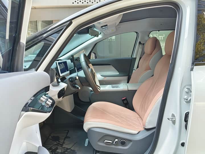 BAIC Arcfox Kaola 2023 2023款 家庭版Pro