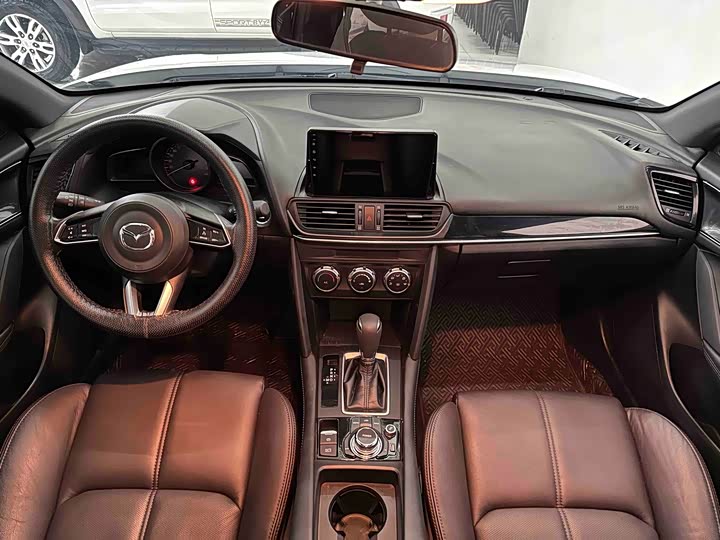 Mazda CX-4 2021 2021款 2.0L 自动两驱蓝天活力版