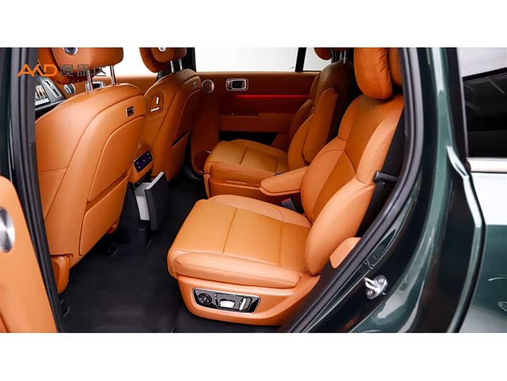 LiXiang L9 2025 2025款 Ultra 智能焕新版