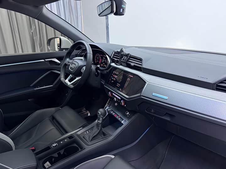 Audi Q3 2024 2024款 35 TFSI 时尚动感型