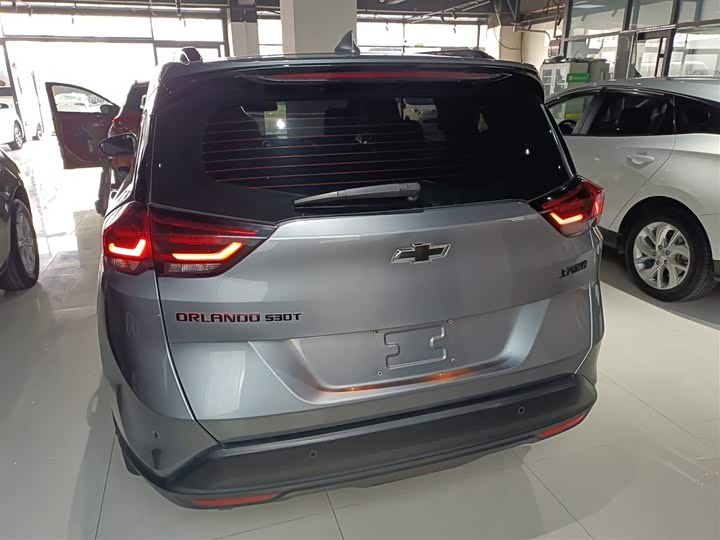 Chevrolet Orlando 2020 2020款 轻混 Redline 530T 自动纵享版（5+2款）