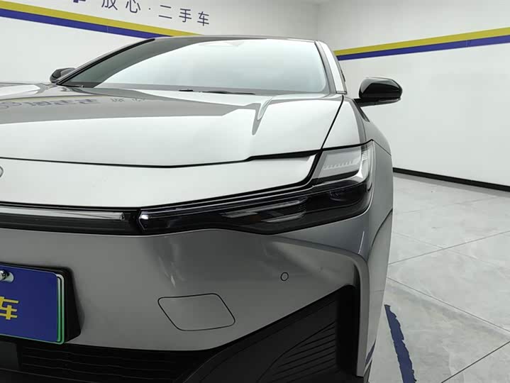 Toyota bZ3 2024 2024款 517km 精英 PRO