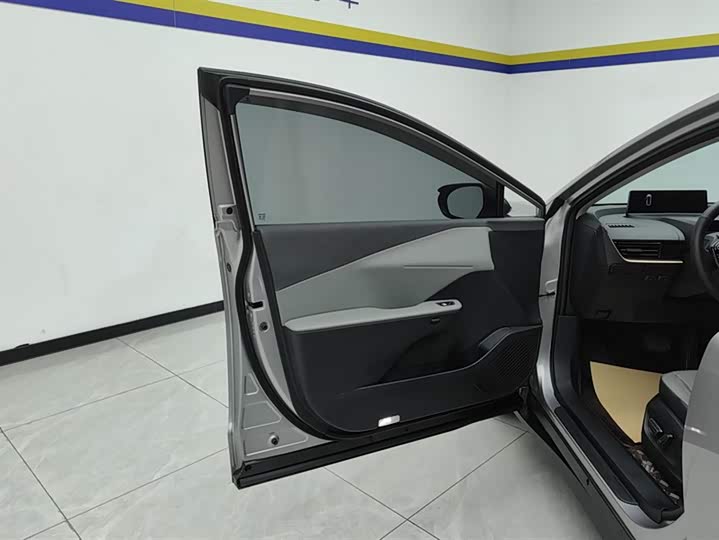 Toyota bZ3 2024 2024款 517km 精英 PRO