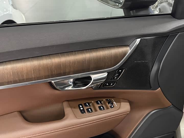 Volvo V90 2021 2021款 Cross Country B5 AWD 智远版