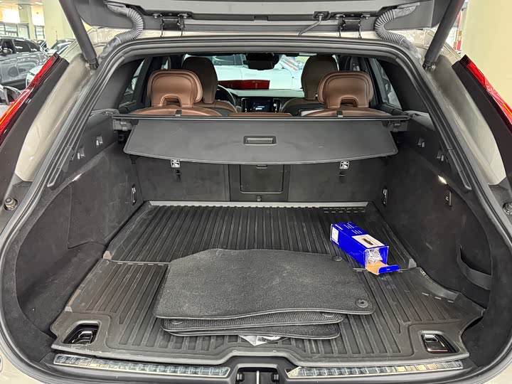 Volvo V90 2021 2021款 Cross Country B5 AWD 智远版