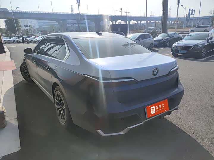 BMW 7 Series 2023 2023款 735Li M运动套装