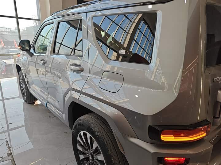 2024 Tank 700 Hybrid