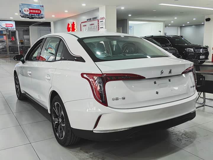 Hongqi E-QM5 2022 2022款 431km 换电乐享版