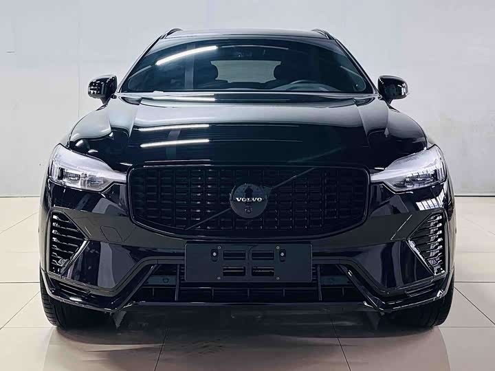 Volvo XC60 Hybrid 2025 2025款 插电式混动 长续航四驱智远极夜黑版