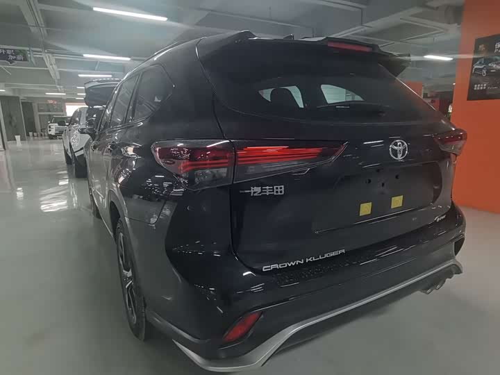 2026 Toyota Crown Kluger