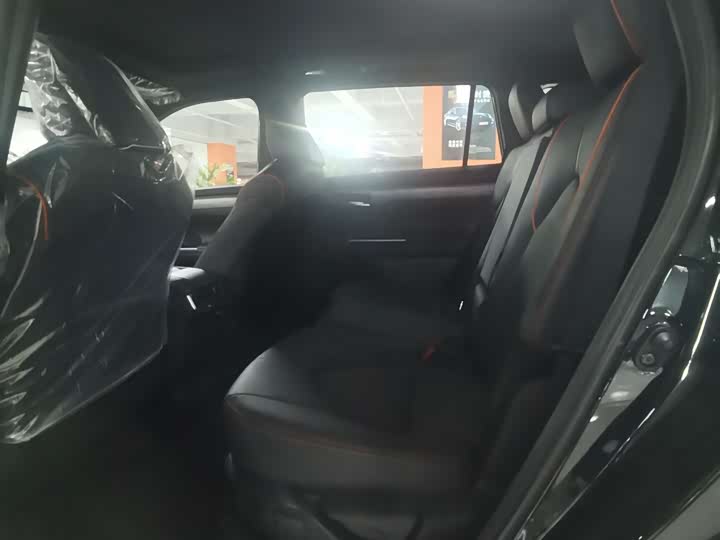 Toyota Crown Kluger 2026 2026款 2.5L HEV四驱豪华版