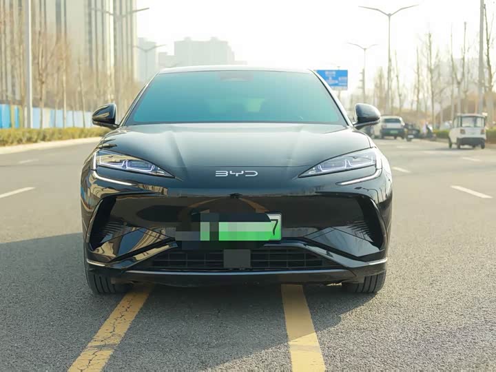 2025 BYD Sea Lion 07 EV