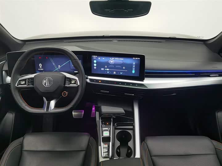 MG Motor One 2022 2022款 α-数智运动系列 1.5T 标准版
