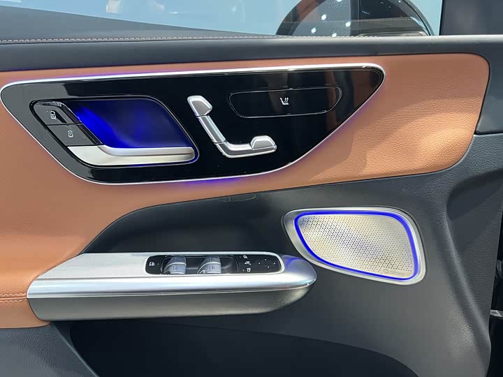 Mercedes-Benz GLC-Class Coupe 2024 2024款 GLC 260 4MATIC 轿跑SUV