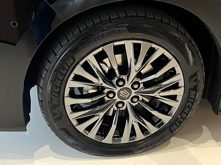 2025 Toyota Vellfire