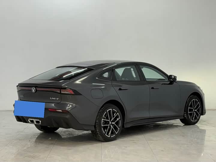 Changan UNI-V Hybrid 2024 2024款 蓝鲸智电iDD 136km 智尊型