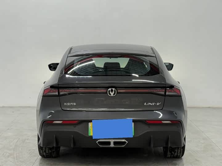 Changan UNI-V Hybrid 2024 2024款 蓝鲸智电iDD 136km 智尊型