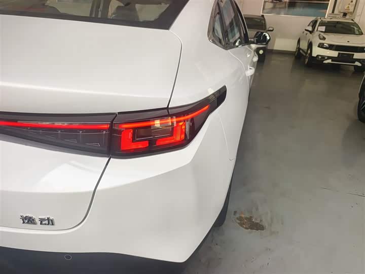 Changan Eado Plus 2025 2025款 蓝鲸 1.5T 500Bar尊贵型