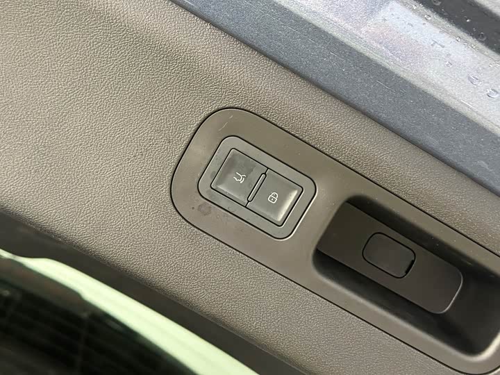 BYD Sea Lion 07 DM-i Hybrid 2025 2025款 150 领航+版